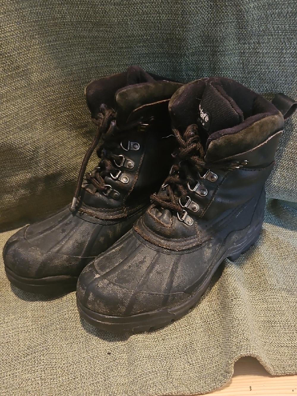 3M Thinsulate Black Men's Lace-Up Waterproof Winter Boots